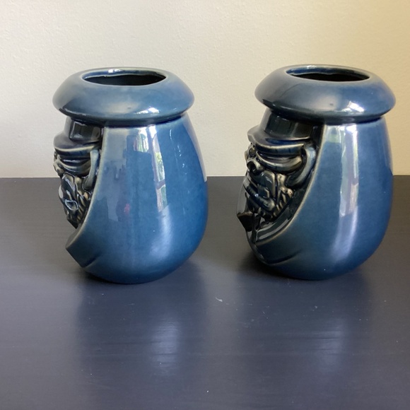 Set of 2 Houlihans Angry Monkey Coconut Mugs Excellent Condition - Picture 4 of 5